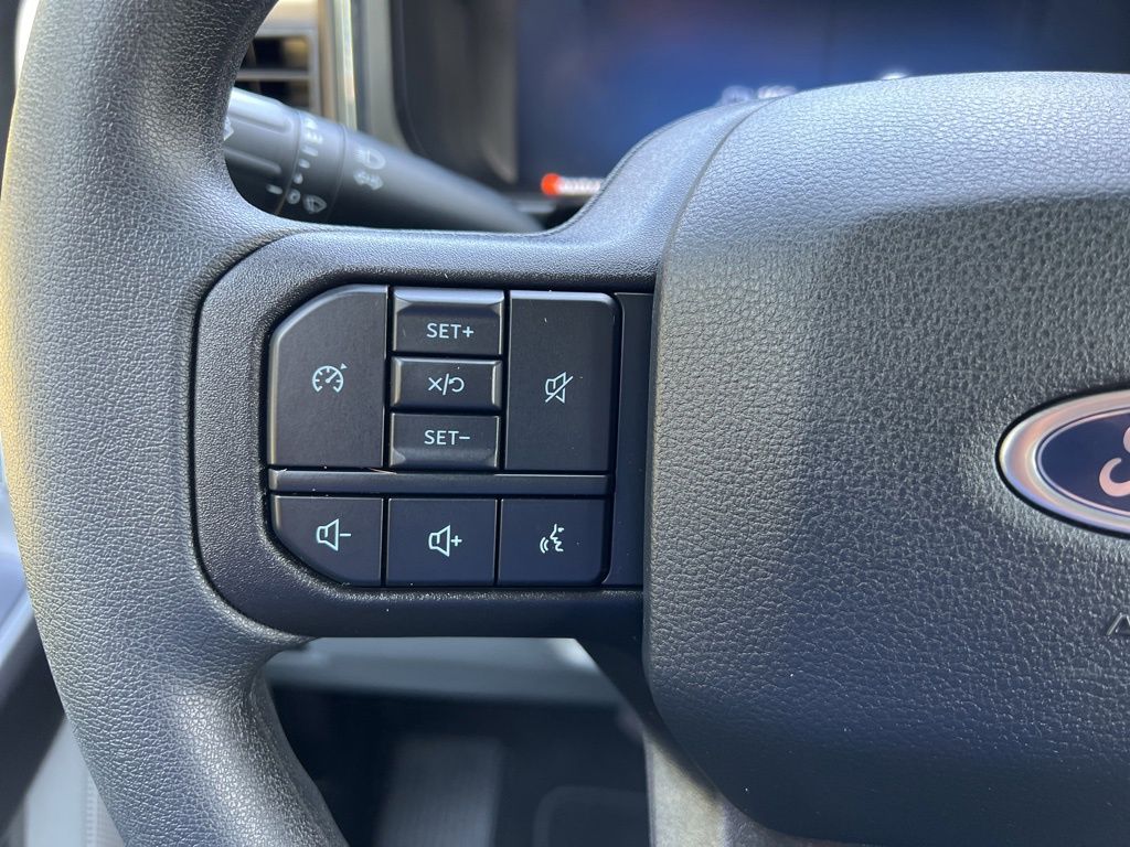 2026 Ford F-350 XLT photo 21