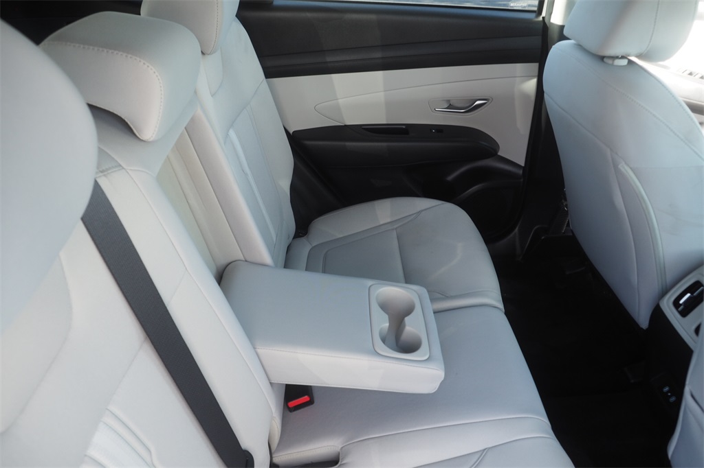 2025 Hyundai Tucson SEL photo 24