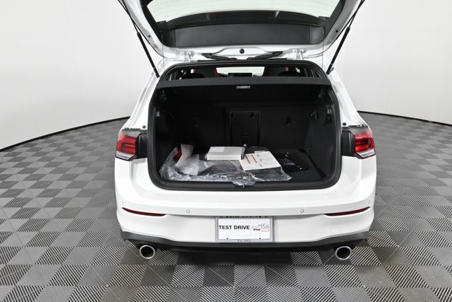 2025 Volkswagen Golf GTI S photo 2