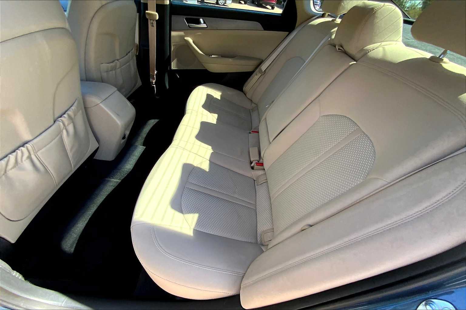 2016 Hyundai Sonata SE Eco photo 18