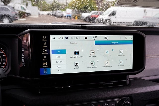 New 2025 Black Clear-Coat Exterior Paint Jeep Rubicon image 32