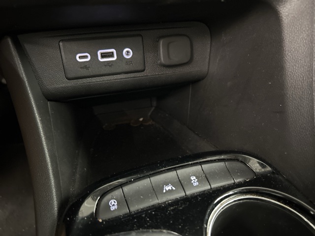 2020 Buick Encore GX Preferred photo 13