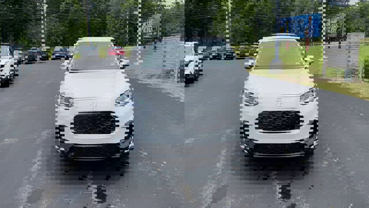 2026 Honda HR-V LX photo 3