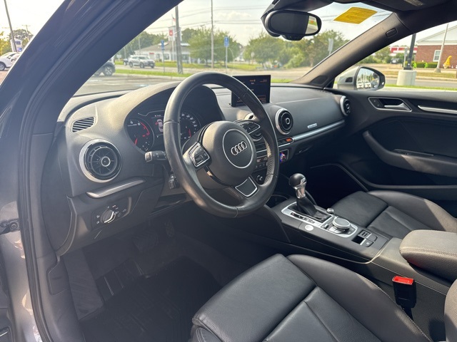 2015 Audi A3 2.0T Prestige Quattro photo 9