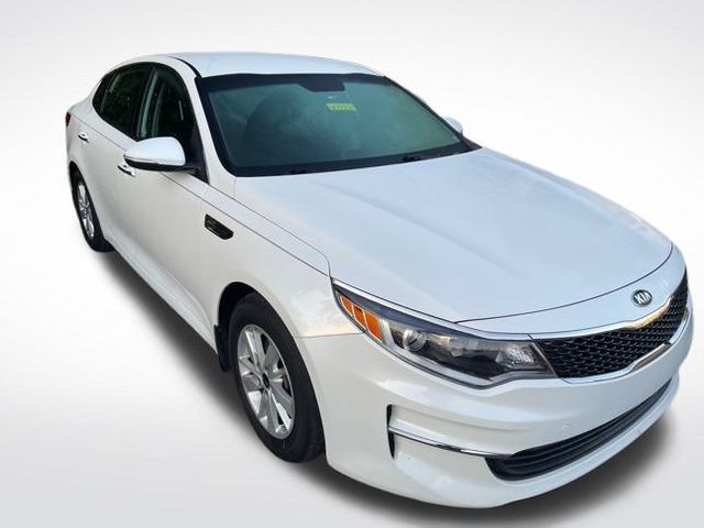 2016 Kia Optima LX photo 5