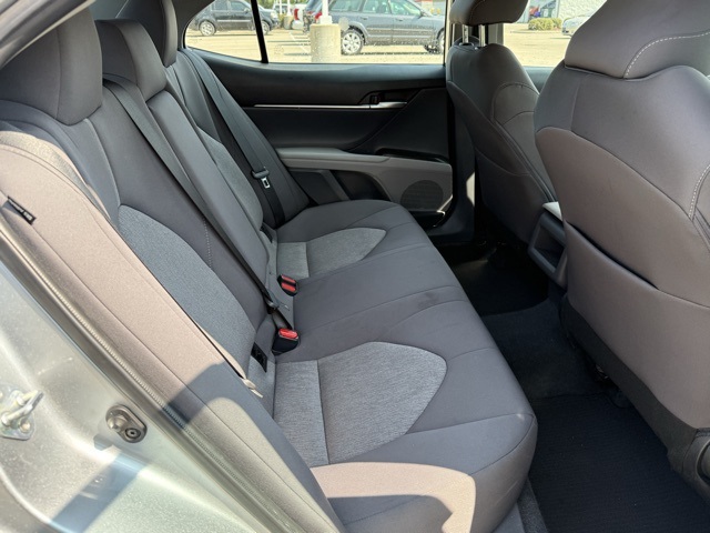 2023 Toyota Camry LE photo 17