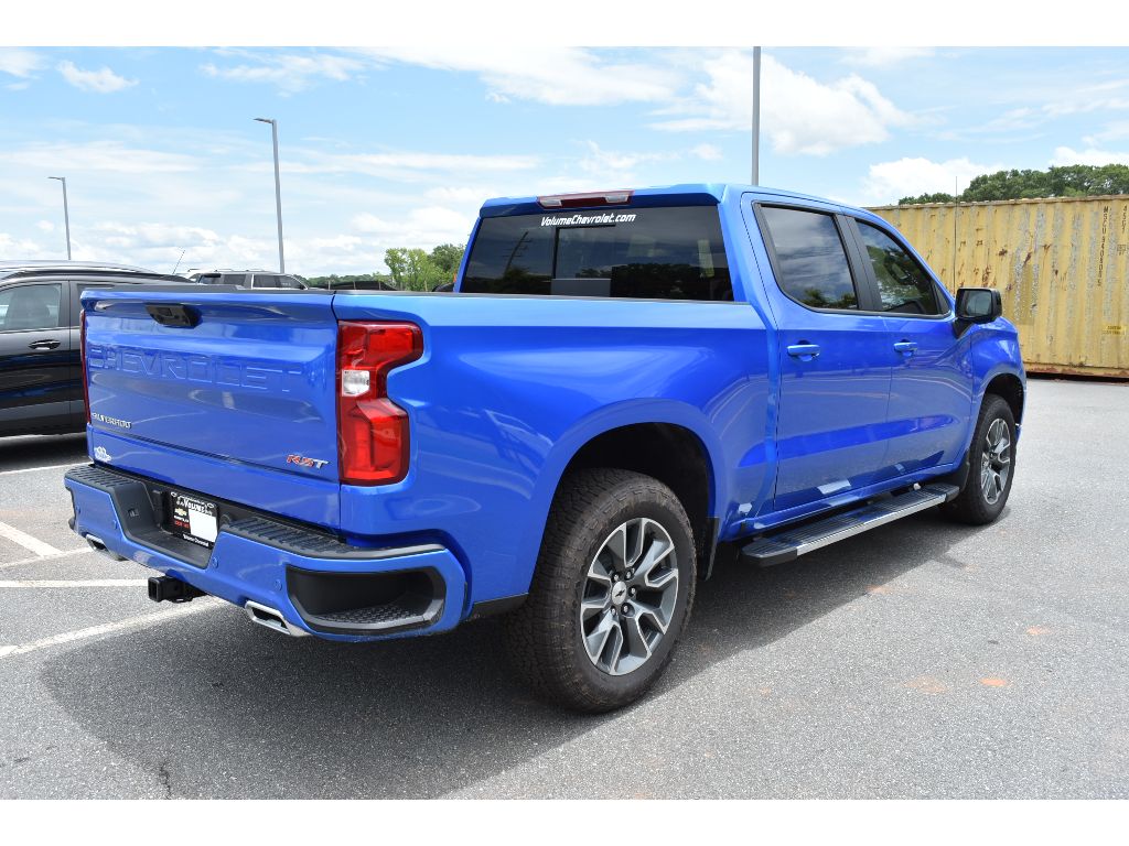 2025 Chevrolet Silverado 1500 RST photo 4