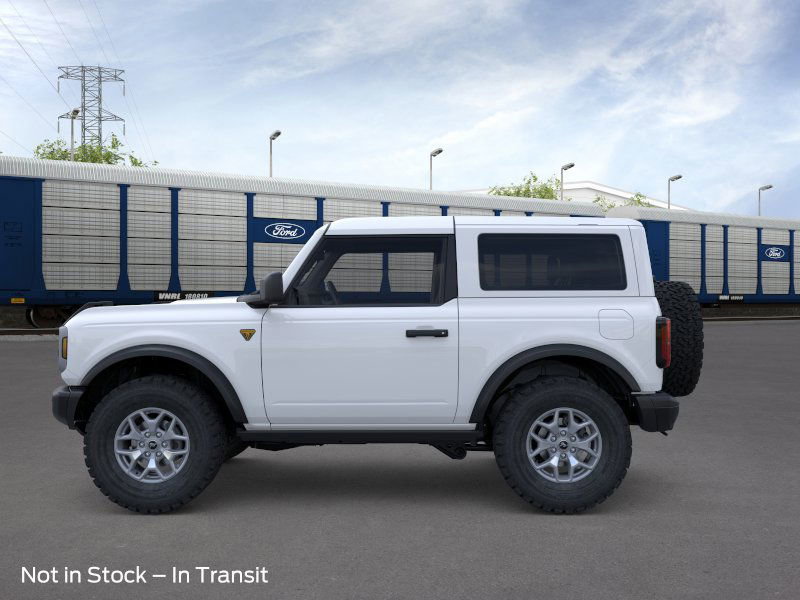 2025 Ford Bronco Badlands photo 3