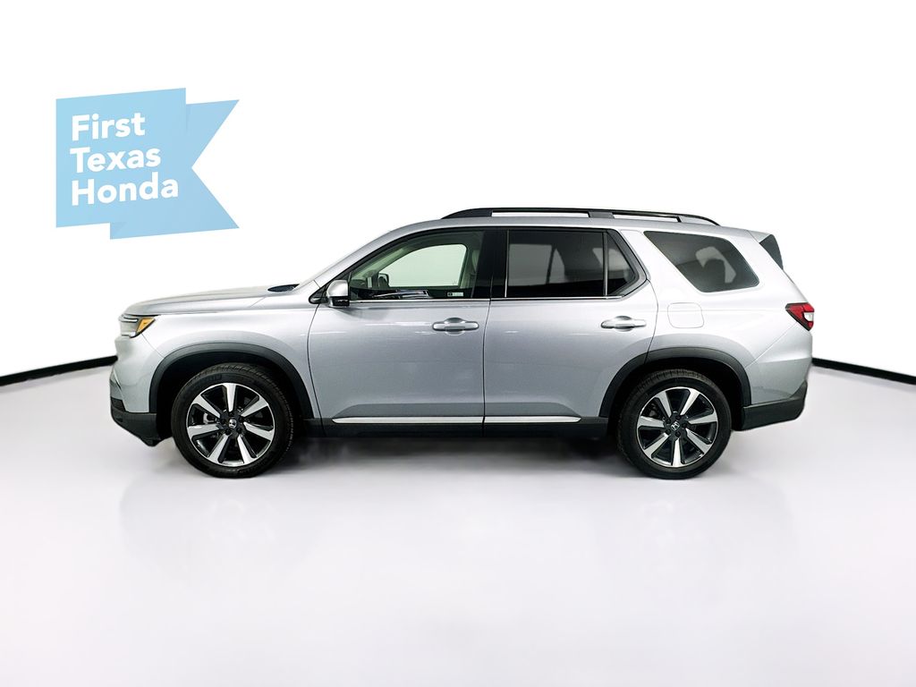 2025 Honda Pilot Touring photo 4