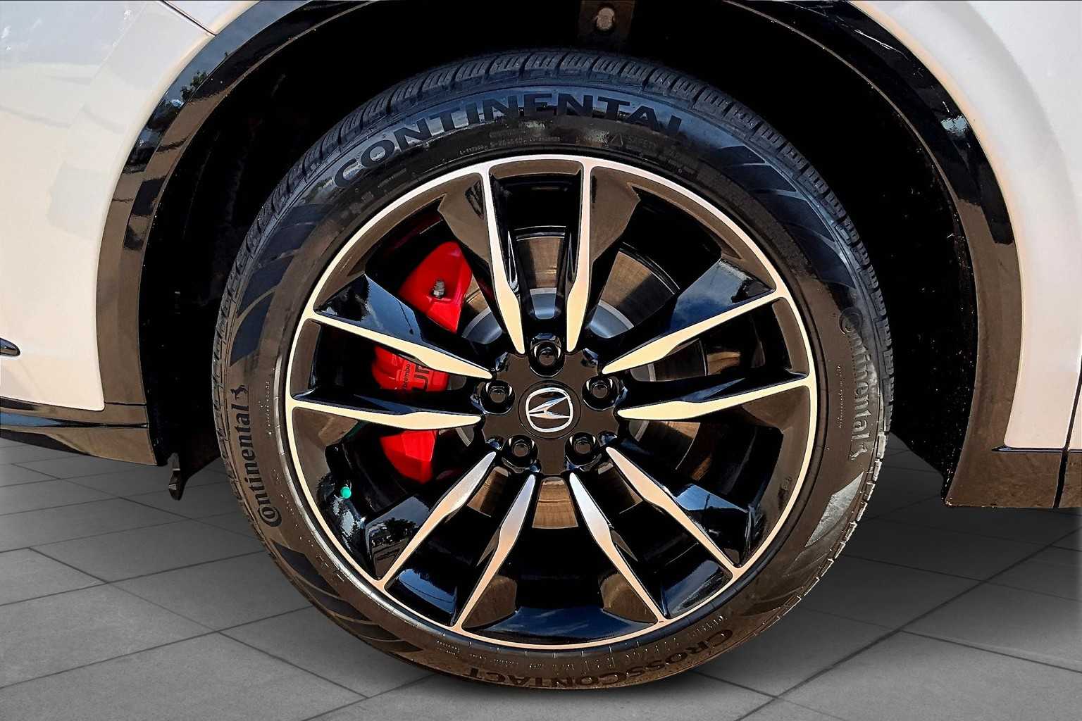 2022 Acura MDX Type S Advance photo 9