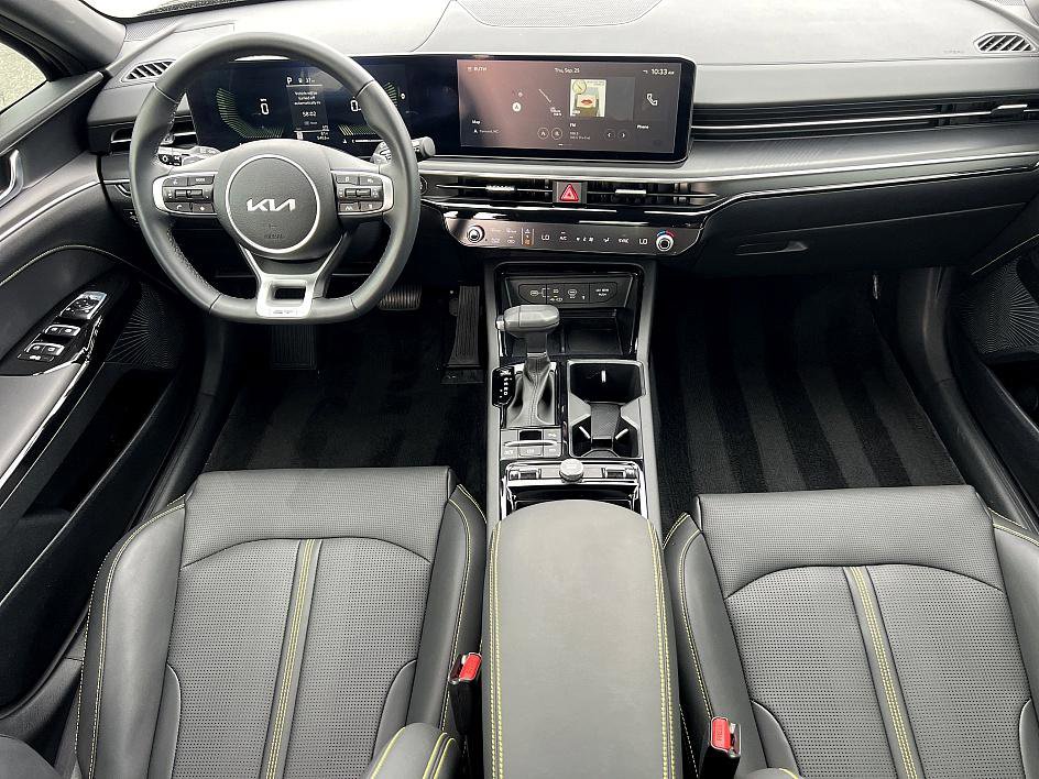 2025 Kia K5 GT photo 15