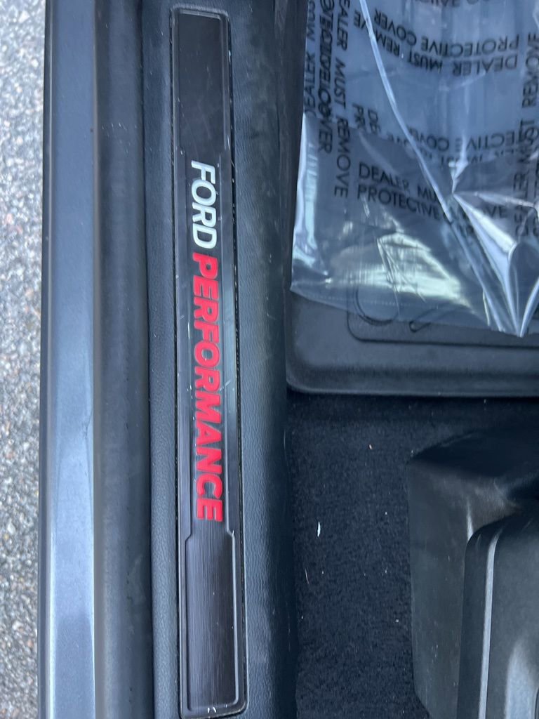 2022 Ford Explorer ST photo 20