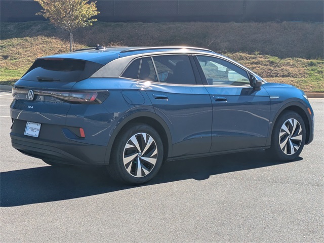 2025 Volkswagen ID.4 Pro photo 3