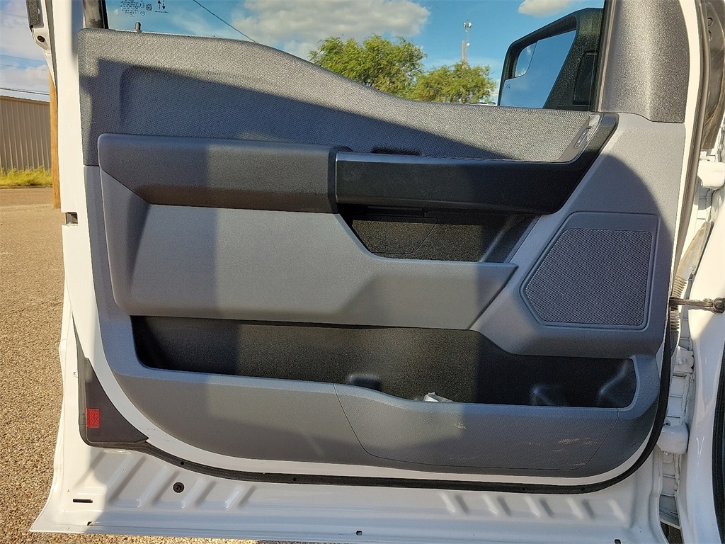 2021 Ford F-150 XL photo 18