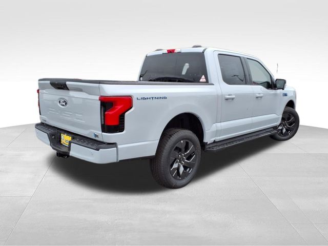 2025 Ford F-150 Lightning photo 6