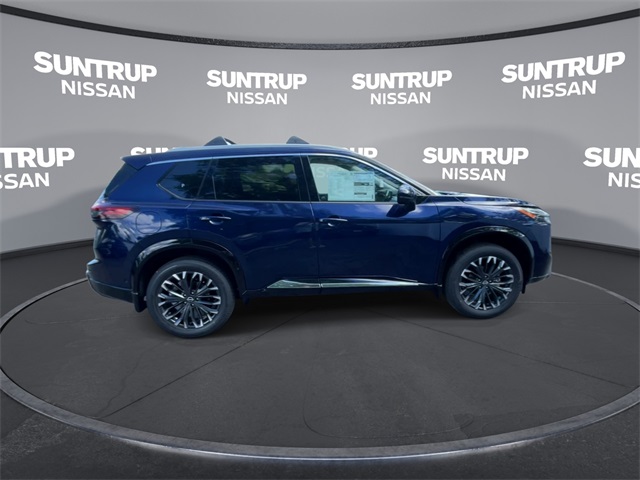 2025 Nissan Rogue Platinum photo 9
