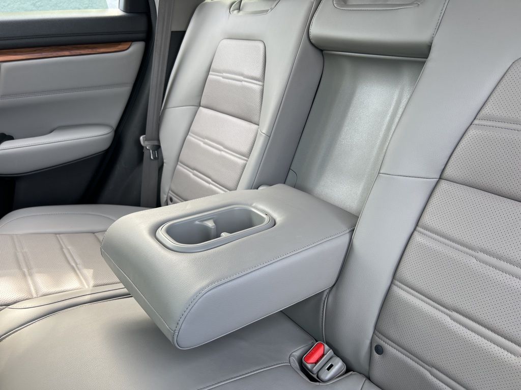 2018 Honda CR-V Touring photo 36