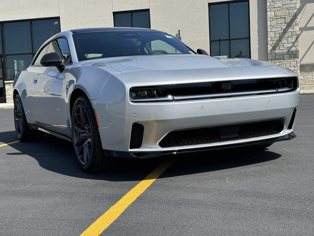 Used 2024 Dodge Charger Daytona Scat Pack with VIN 2C3CDBDK3RR205408 for sale in Hamburg, NY
