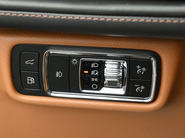 2022 LINCOLN AVIATOR - Image 11