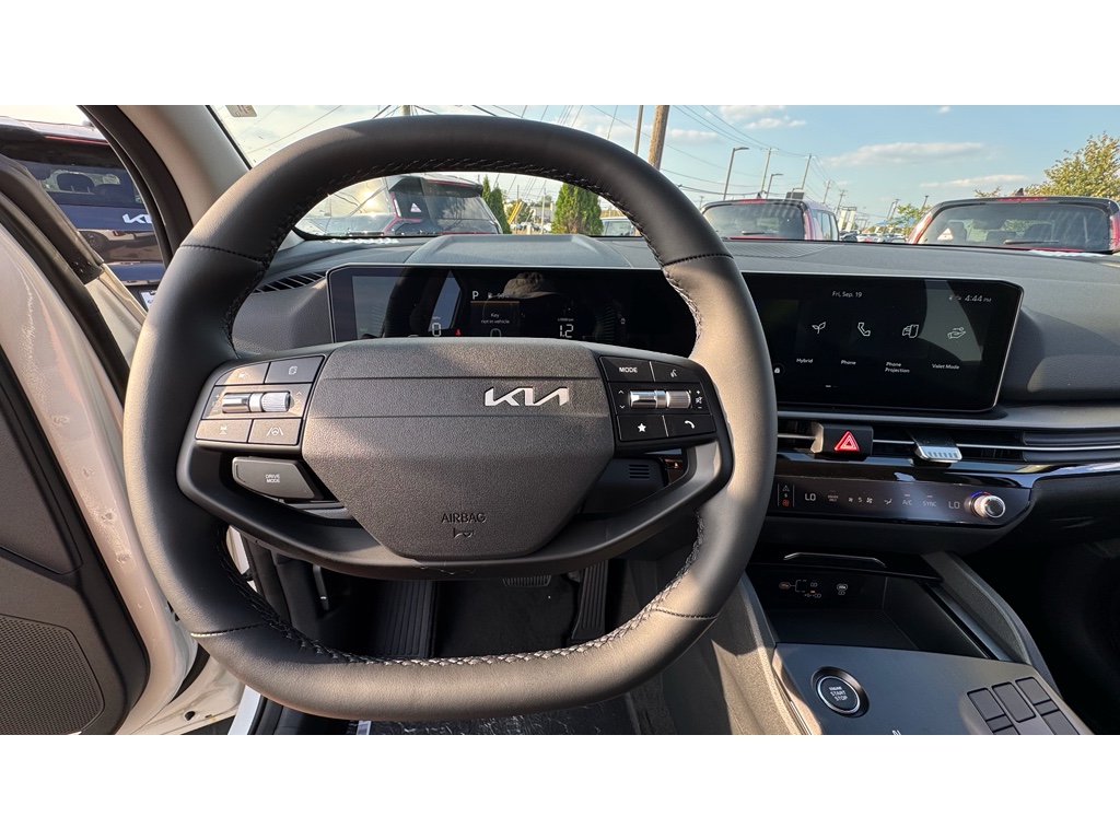2026 Kia Sportage Hybrid LX photo 7
