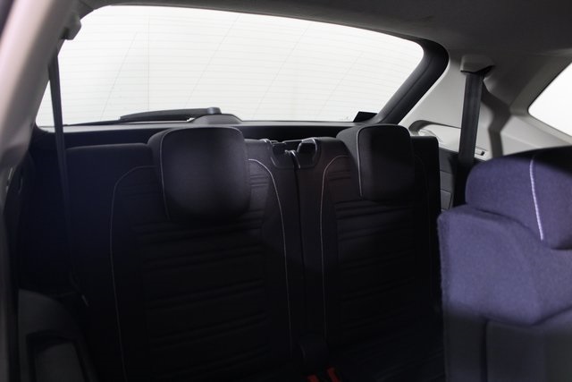 2022 Volkswagen Tiguan S photo 9