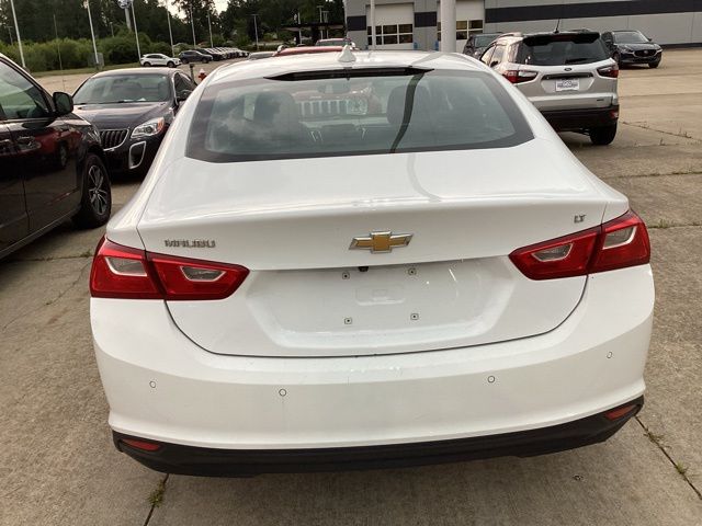 2023 Chevrolet Malibu 1LT photo 14