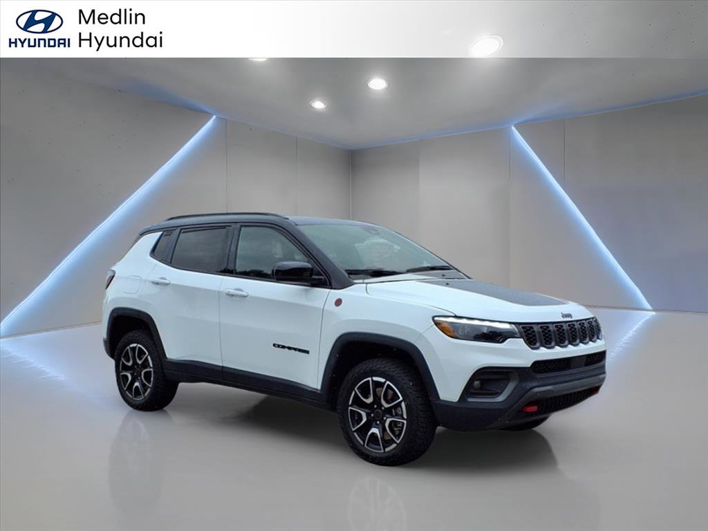 2025 Jeep Compass Trailhawk's photo
