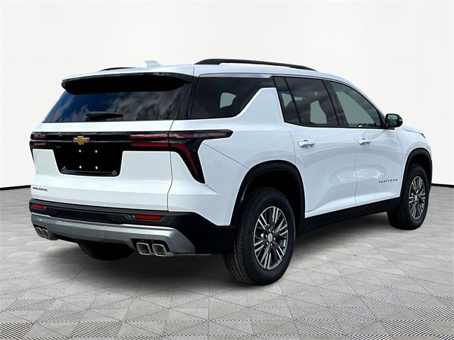 2026 Chevrolet Traverse photo 4