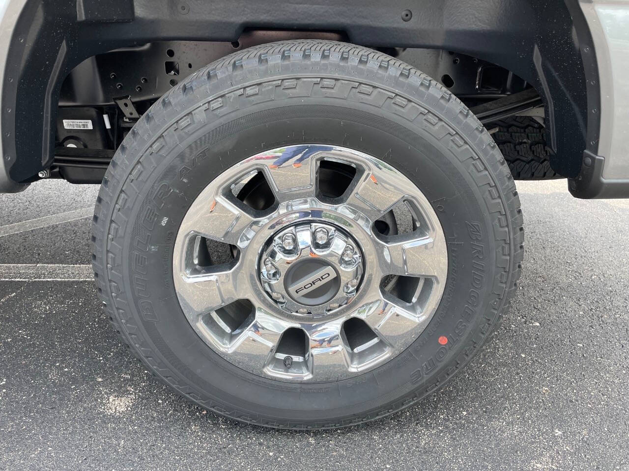 2025 Ford F-250 Lariat photo 13