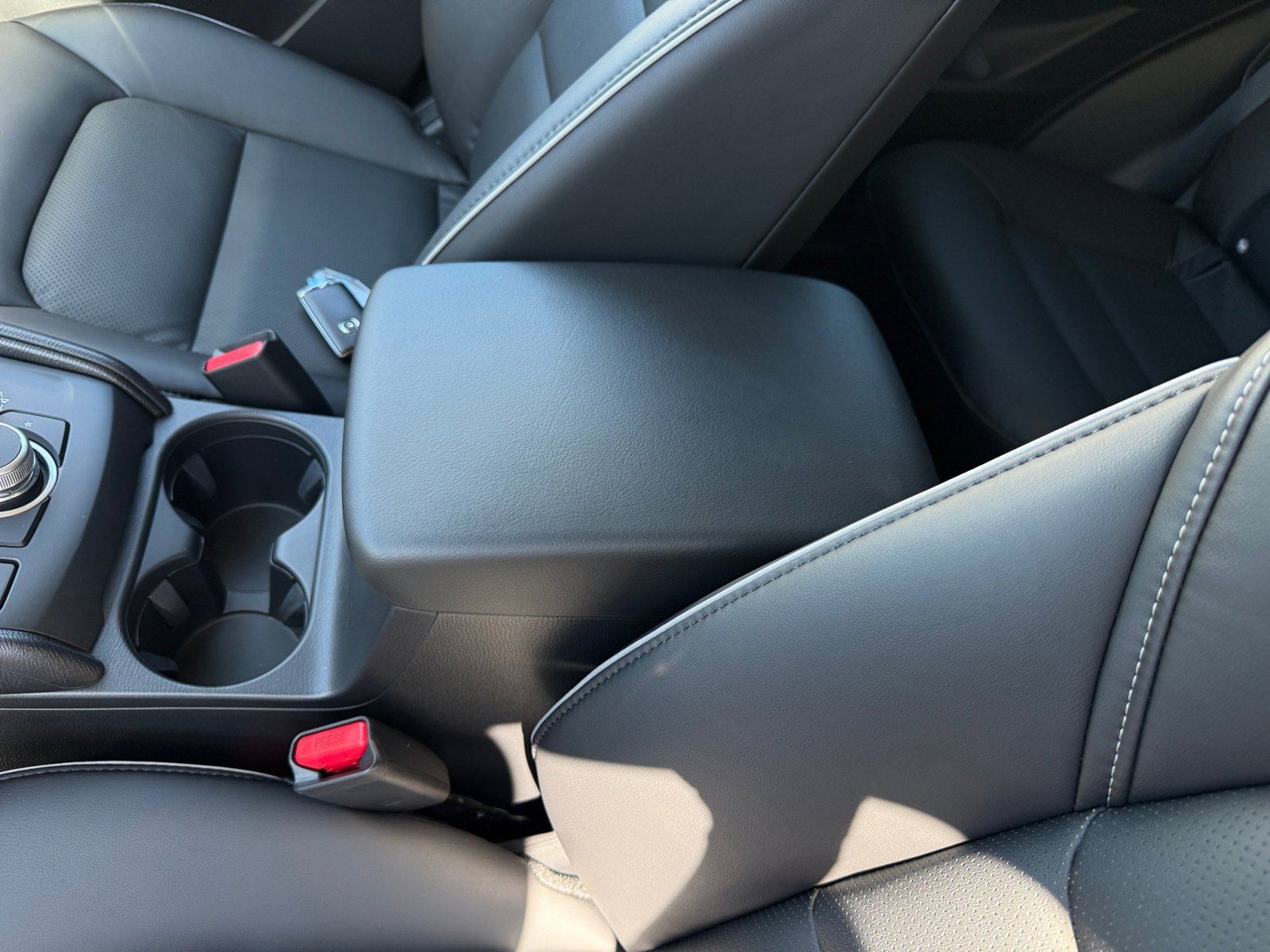 2025 Mazda CX-5 2.5 Select photo 14