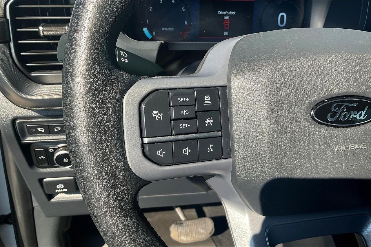 2024 Ford F-150 Lariat photo 10