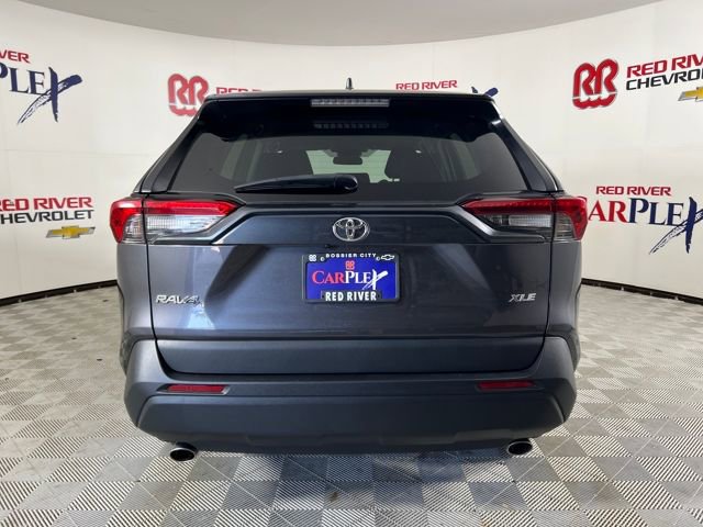 2024 Toyota RAV4 XLE photo 4