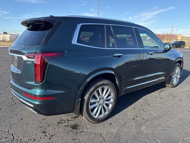 2025 Cadillac XT6 Premium Luxury photo 4