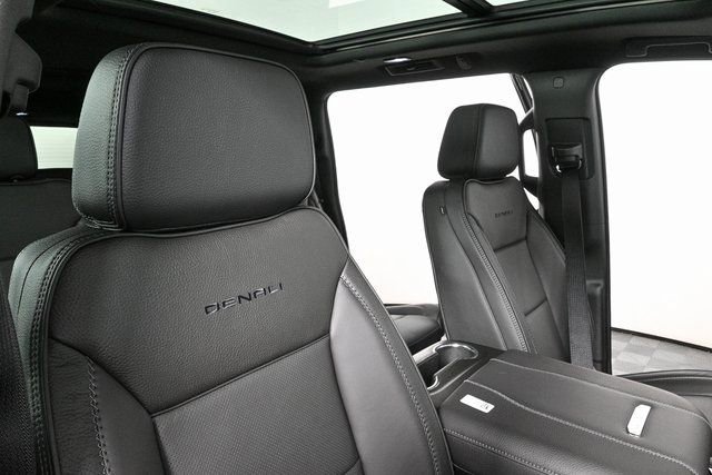 2026 Gmc Yukon XL Denali photo 21