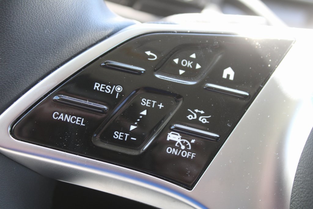 2025 Mercedes Benz GLC 350e 4MATIC photo 25