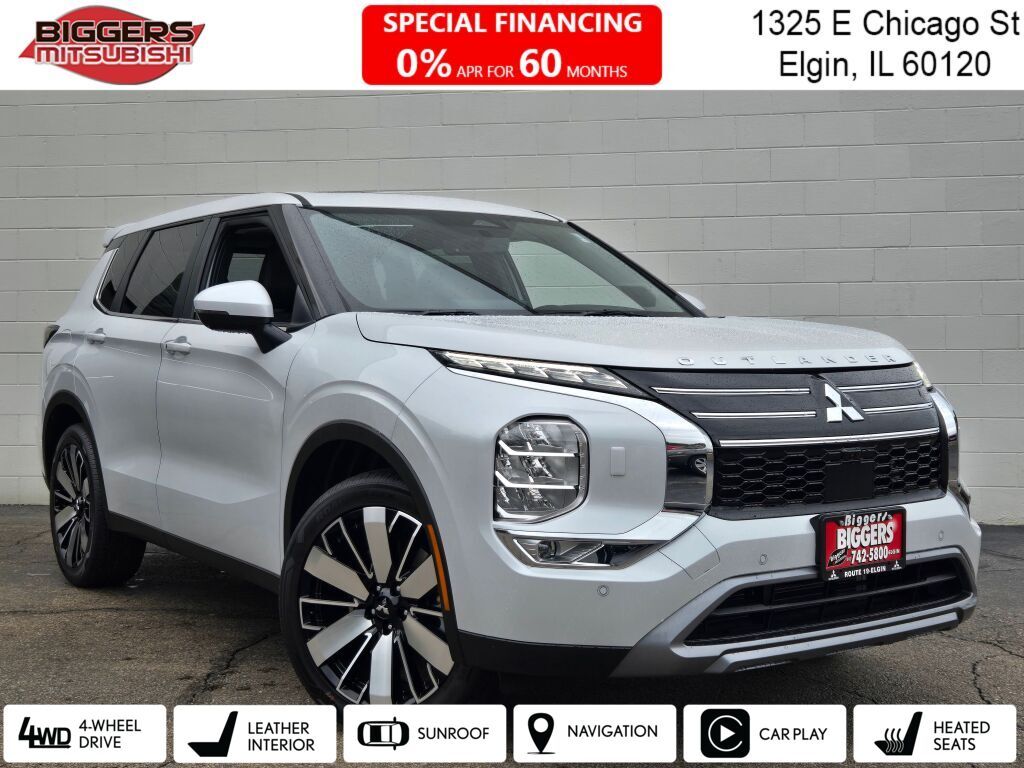 2025 Mitsubishi Outlander SE's photo