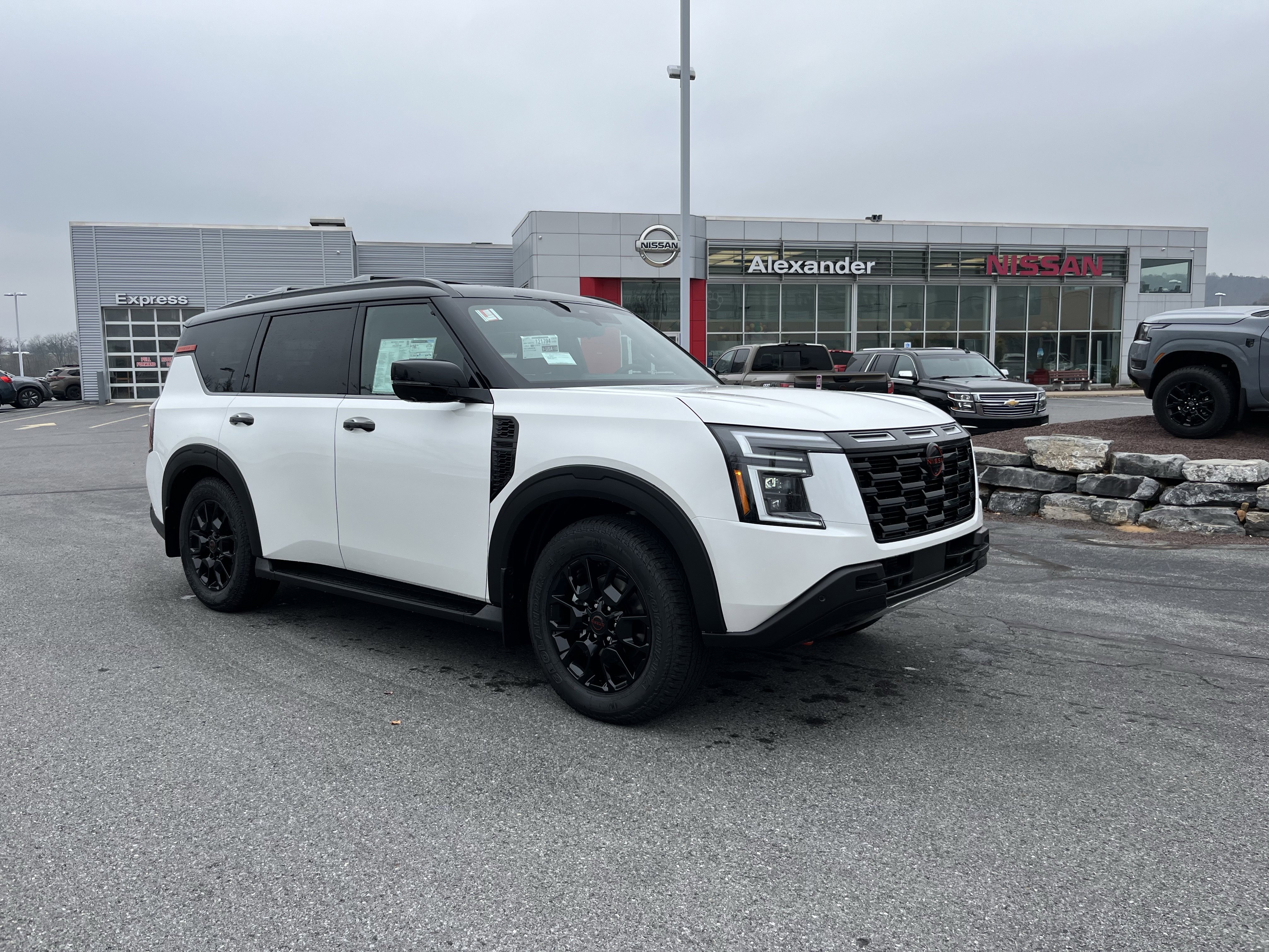 2026 Nissan Armada PRO-4X's photo