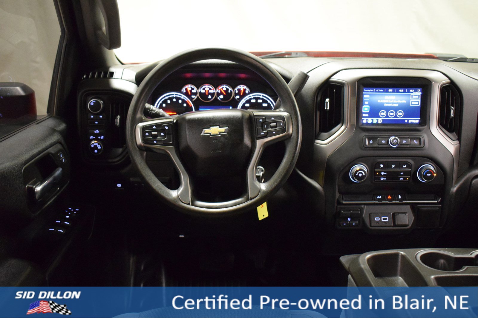 2022 Chevrolet Silverado 3500HD Work Truck photo 3