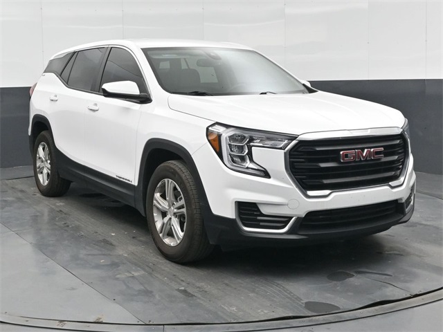 2024 GMC Terrain SLE's photo