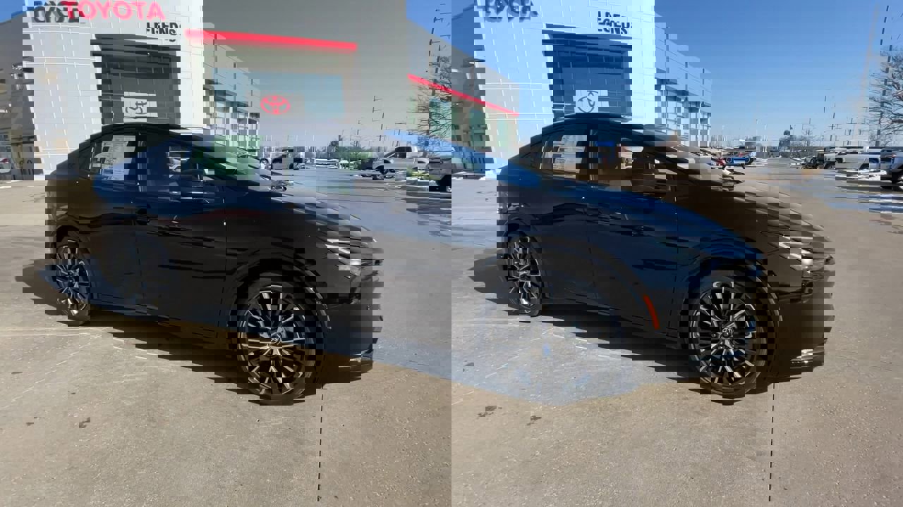 2024 Toyota Prius Limited photo 2