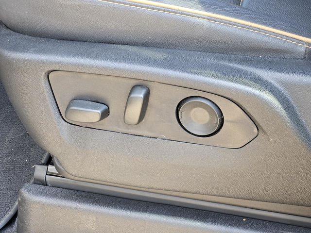 2023 Gmc Yukon XL AT4 photo 26