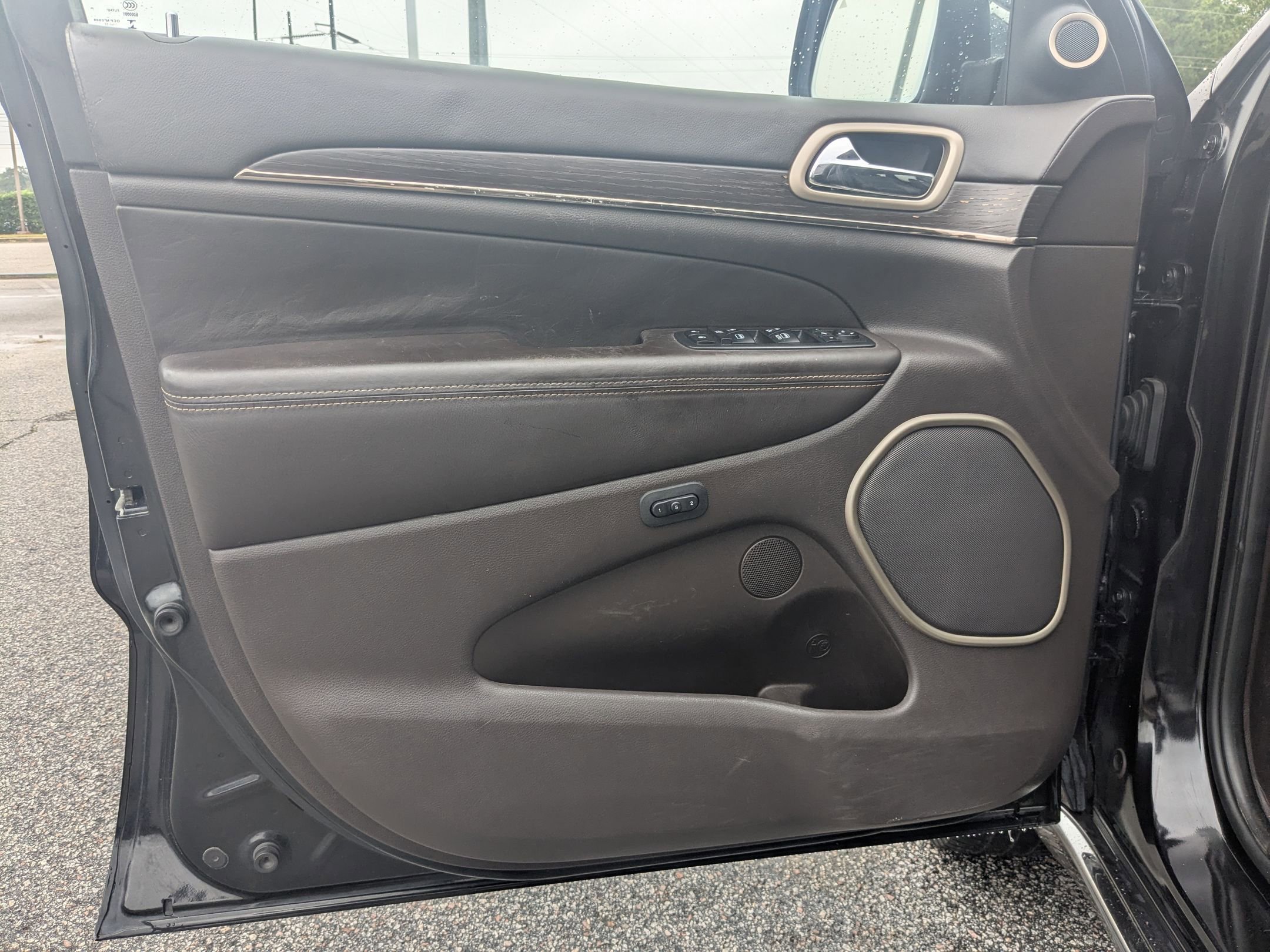 2014 Jeep Grand Cherokee Summit photo 11