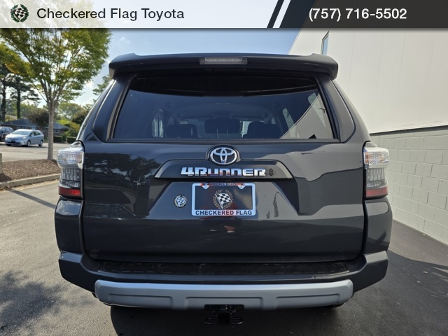2024 Toyota 4Runner TRD Off-Road Premium photo 6