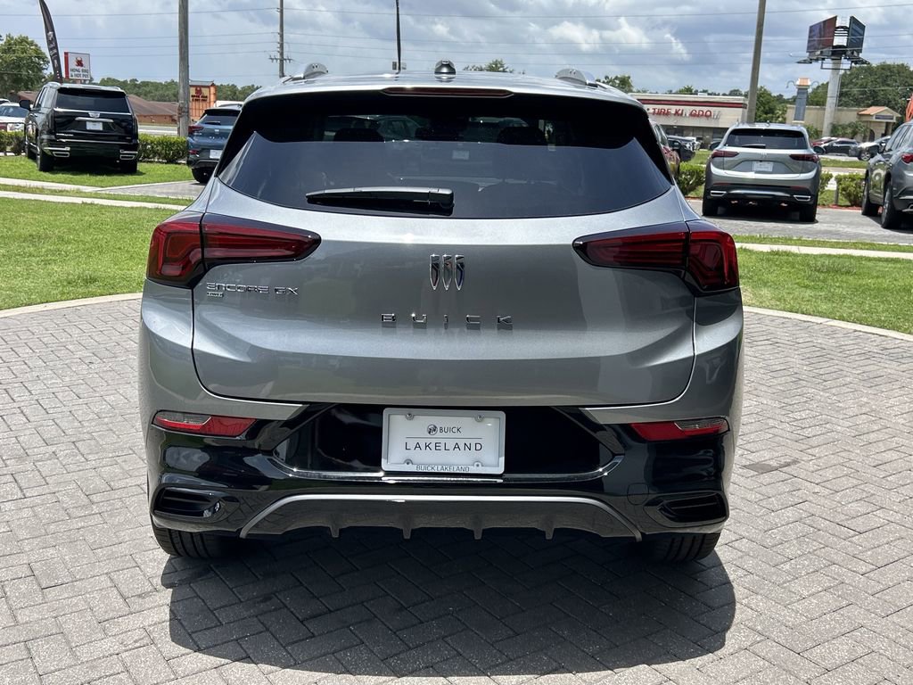 2026 Buick Encore GX Sport Touring photo 4