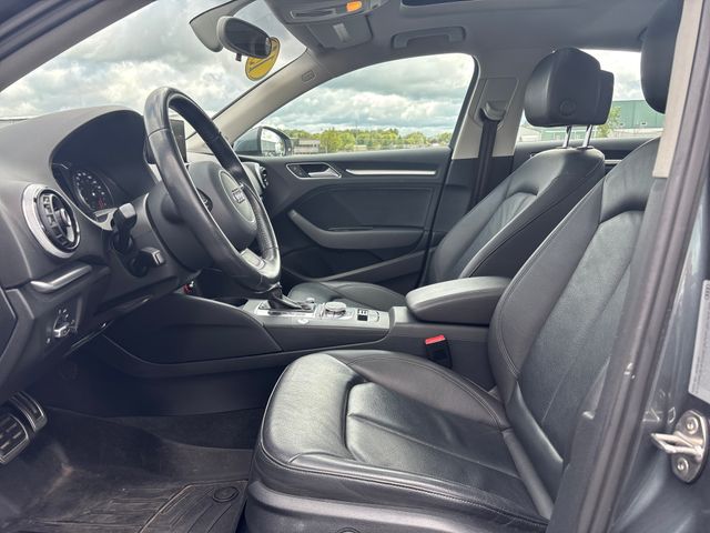 2015 Audi A3 2.0T Premium Plus photo 8