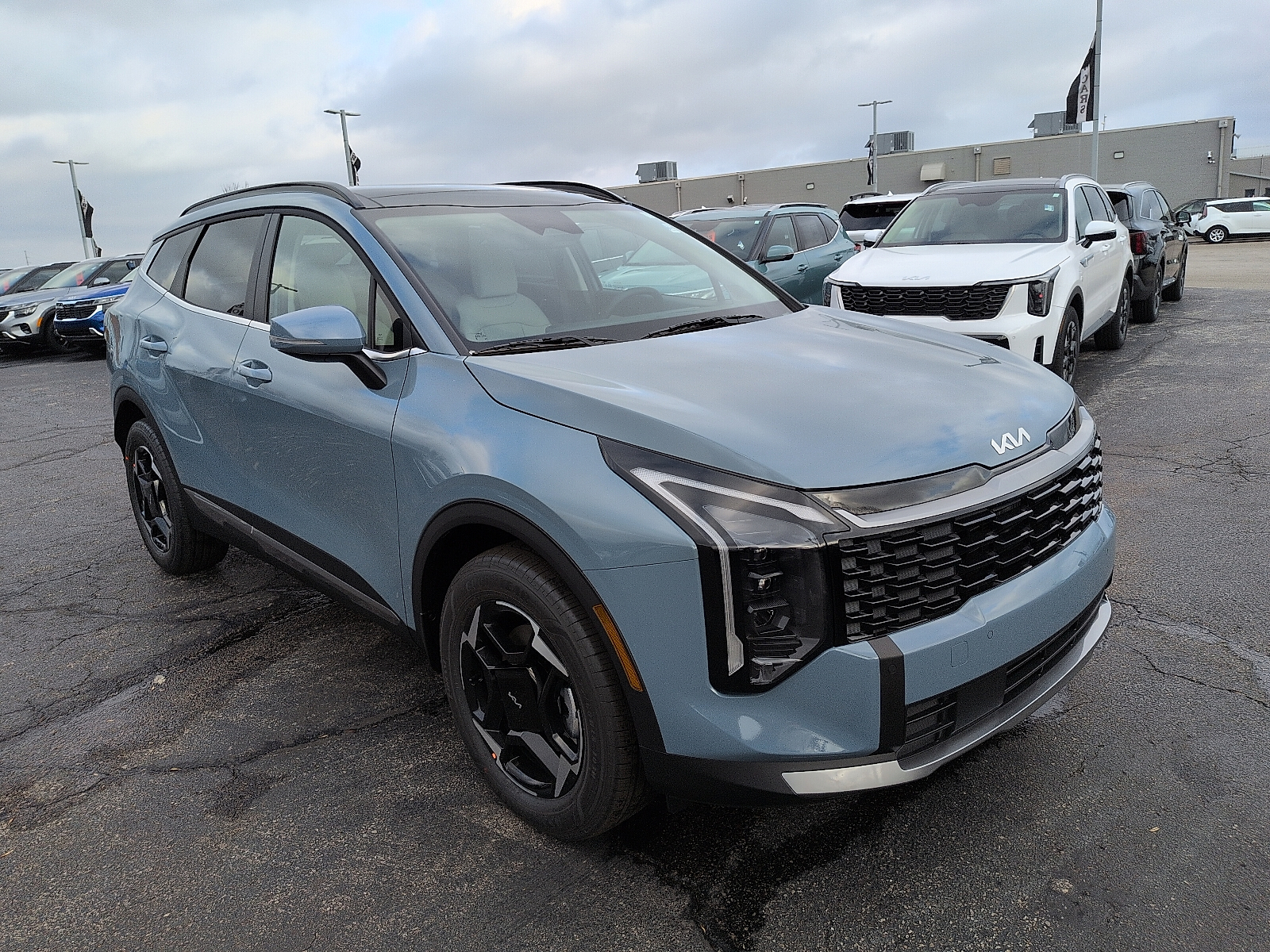 2026 Kia Sportage EX Hybrid's photo