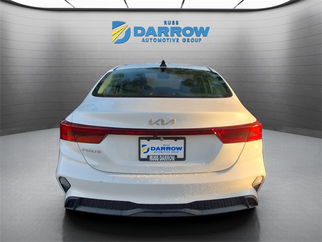 2024 Kia Forte LXS photo 4