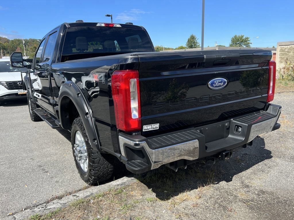 2023 Ford F-250 photo 4