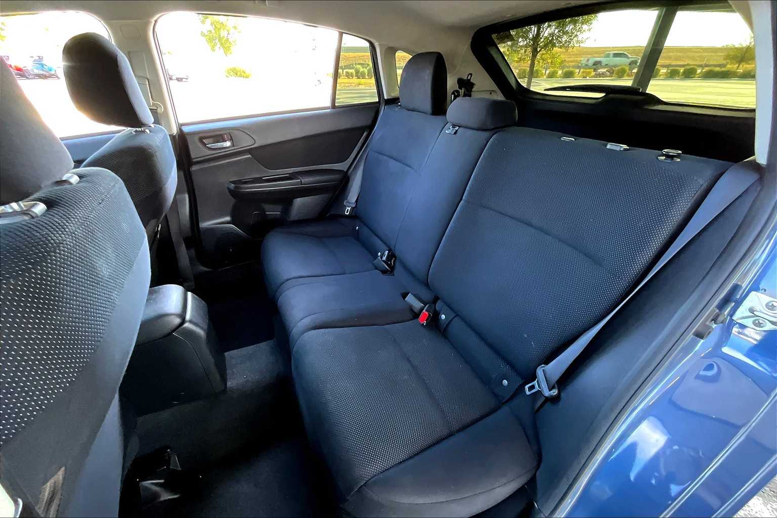 2012 Subaru Impreza Premium photo 17