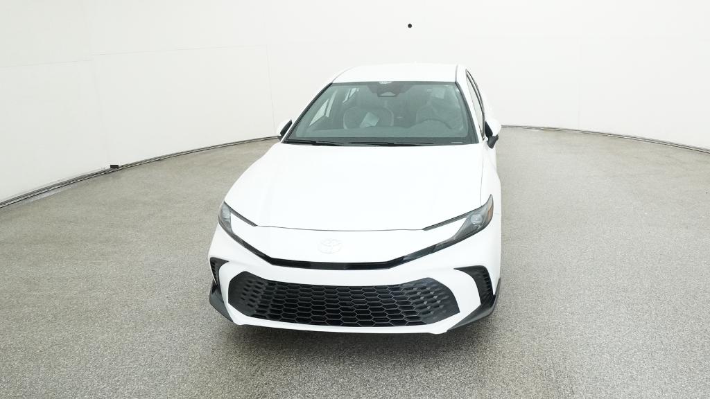 2026 Toyota Camry SE photo 2